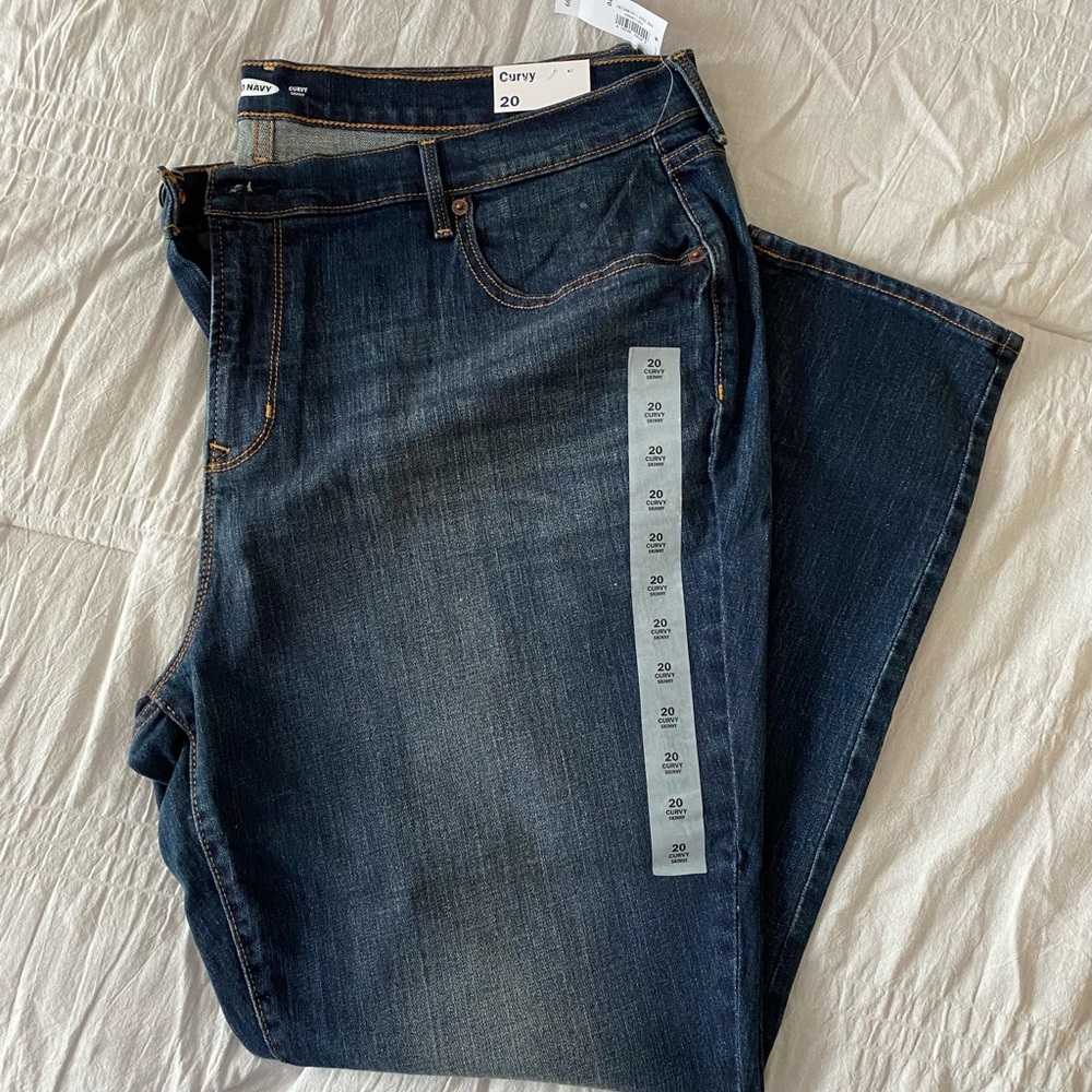 NWT Old Navy Curvy Skinny Jeans